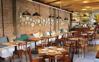 Opinión de Restaurante centennials 1 Opinión de Restaurante Centennials: Comida, Servicio y Ambiente para Millennials