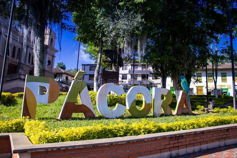 Opinión de Plaza pacora 1 Opinión honesta de Plaza Pacora | ¿Vale la pena visitarla?