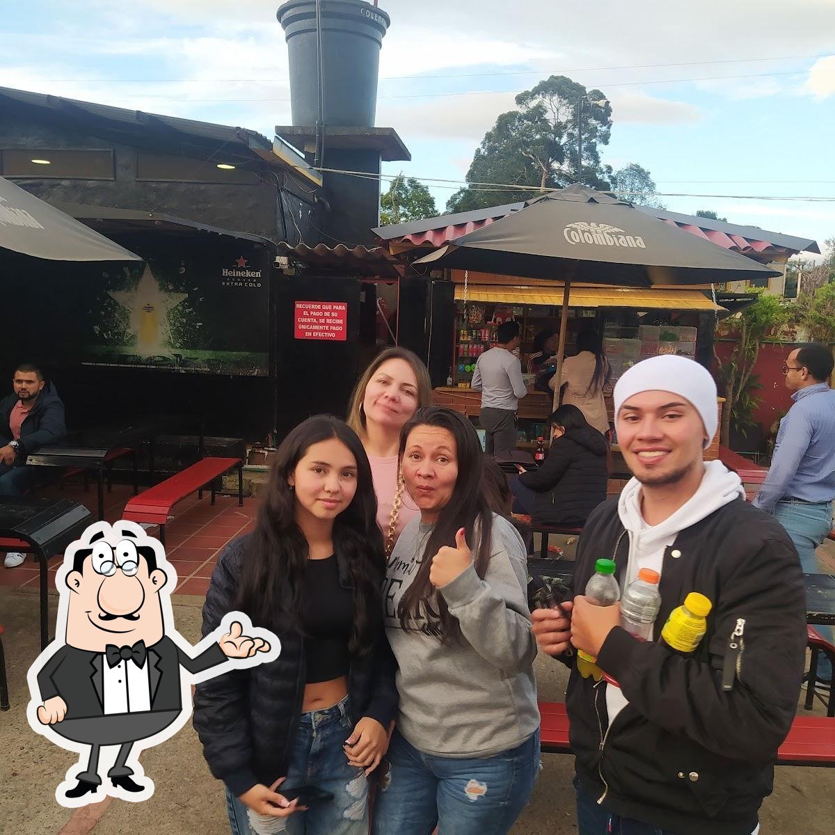 Opinión de Restaurante Tíos y Tías: Reseña Honesta, Comida y Precios