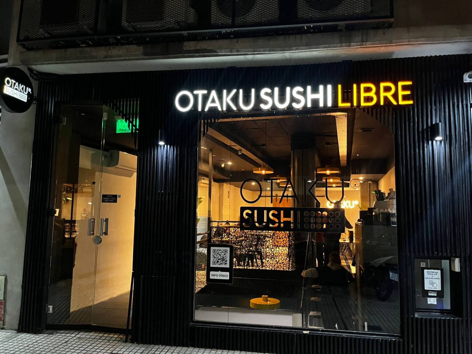 Opinión de Otaku Sushi: Análisis y reseña del mejor sushi para otakus