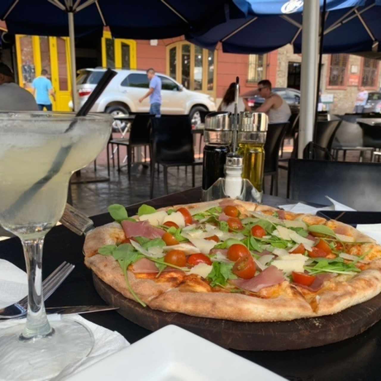Reseña de Terrazas Grill: Panadería y Pizzería en [Ciudad/Lugar]