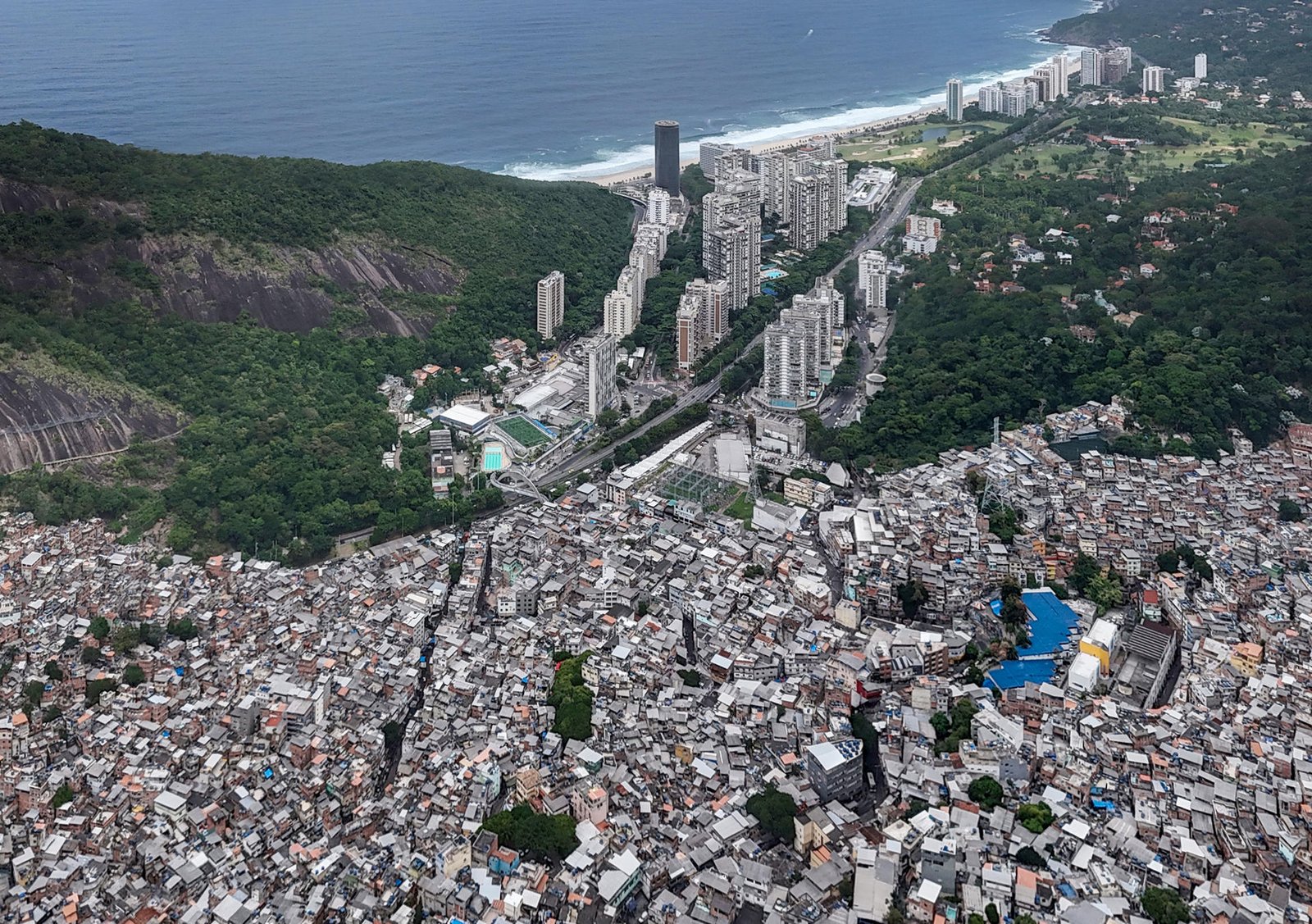 Opinión sobre La Favela | Análisis realista y perspectiva única